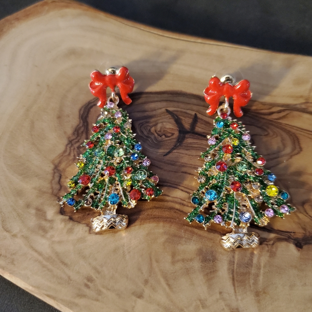 Christmas Tree Elegant Holiday Earrings